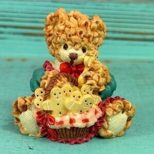 'The Bearsley Family Collection' - Penelope with her basket of cookies